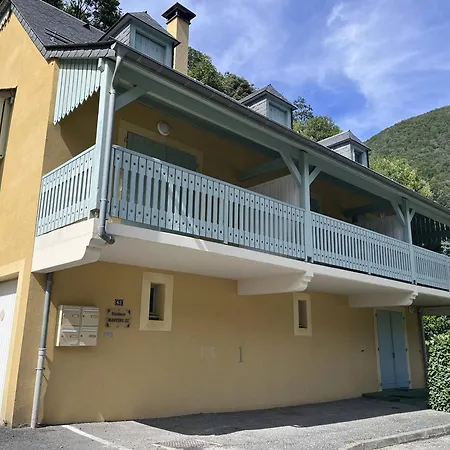 Apartment Renove Avec Terrasse Et Parking A - Fr-1-812-71 *